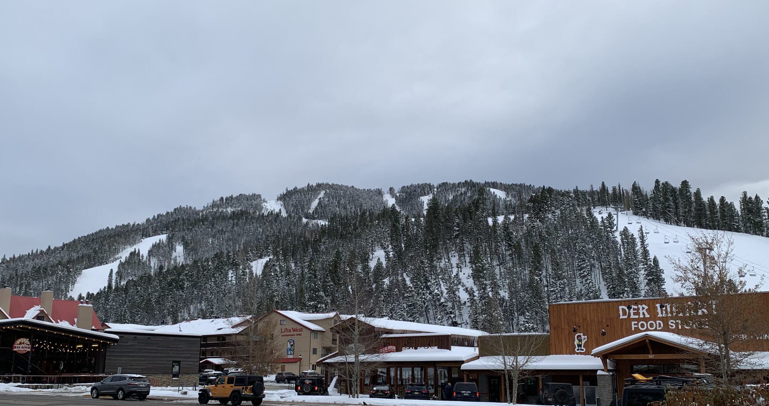 5 Of Our Best Properties For Your Red River Skiing Adventure ...